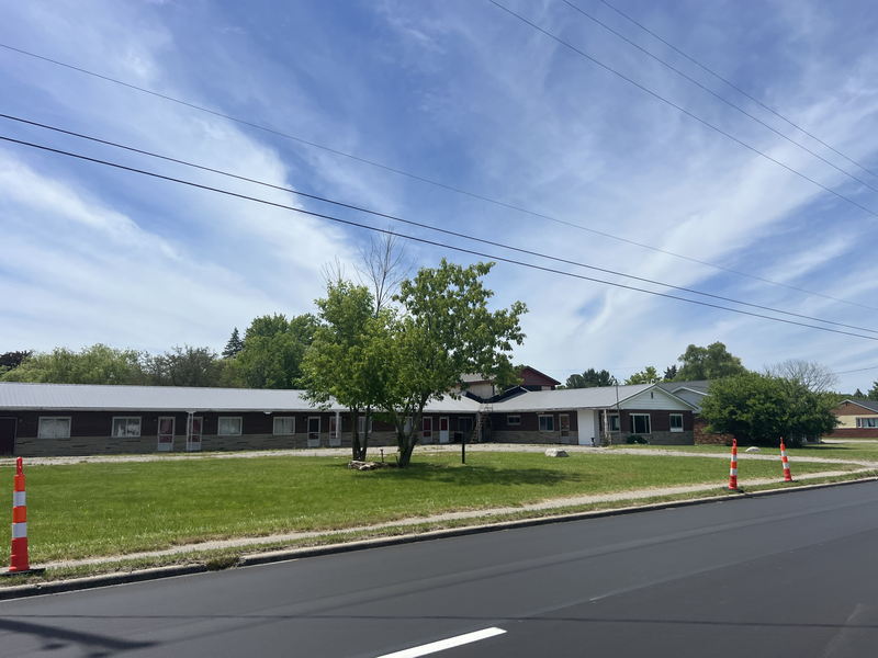 Motel Grand - June 15 2024 Photo (newer photo)